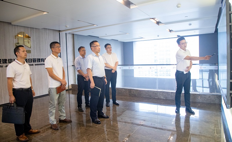 黃學軍到北投集采服務中心調(diào)研指導